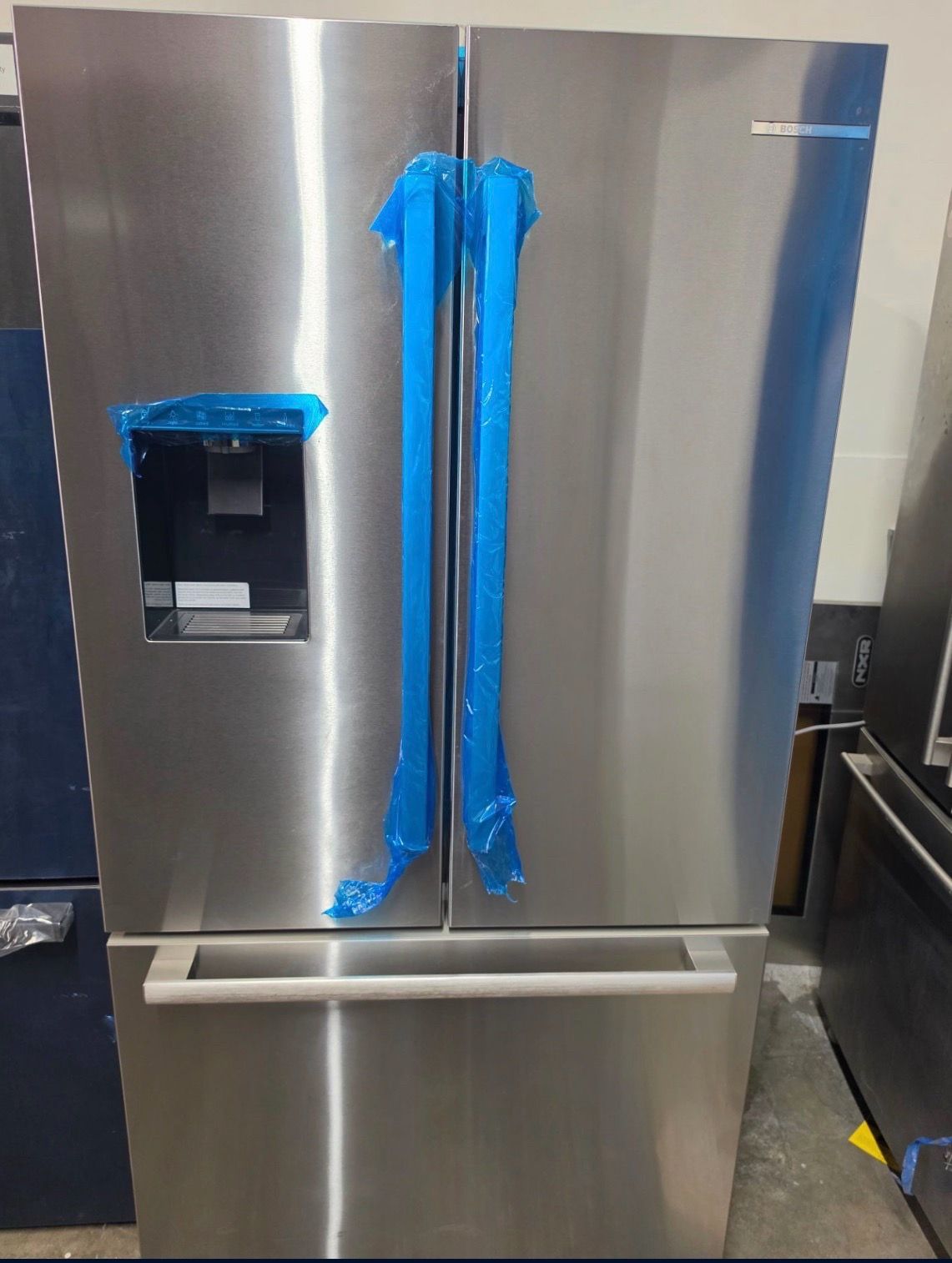 Bosch Stranded 36 French door refrigerator