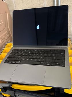 MacBook Pro 14 M1 Max 32c GPU 32gb RAM 2TB (A2442)