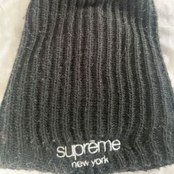 Supreme Ribbed Beanie