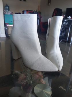 Women Boots