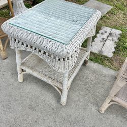 Wicker Accent Table 