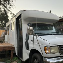 Tiny Home Disal RV Bus Dog Lover Camper