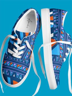 Laced Canvas men’s