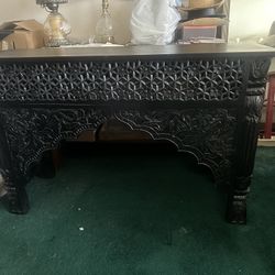 Black Wood Table 