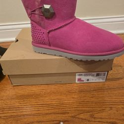 Ugg Mini Bailey Pink Boots 
