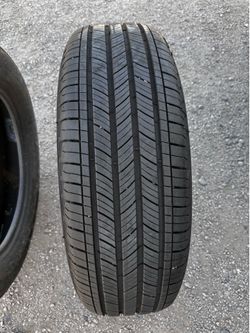 MICHELIN 225/60/18