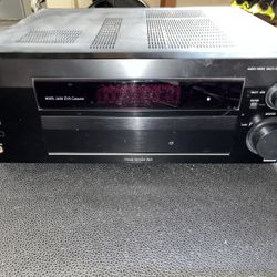 Pioneer VSX D711 500 Watt receiver