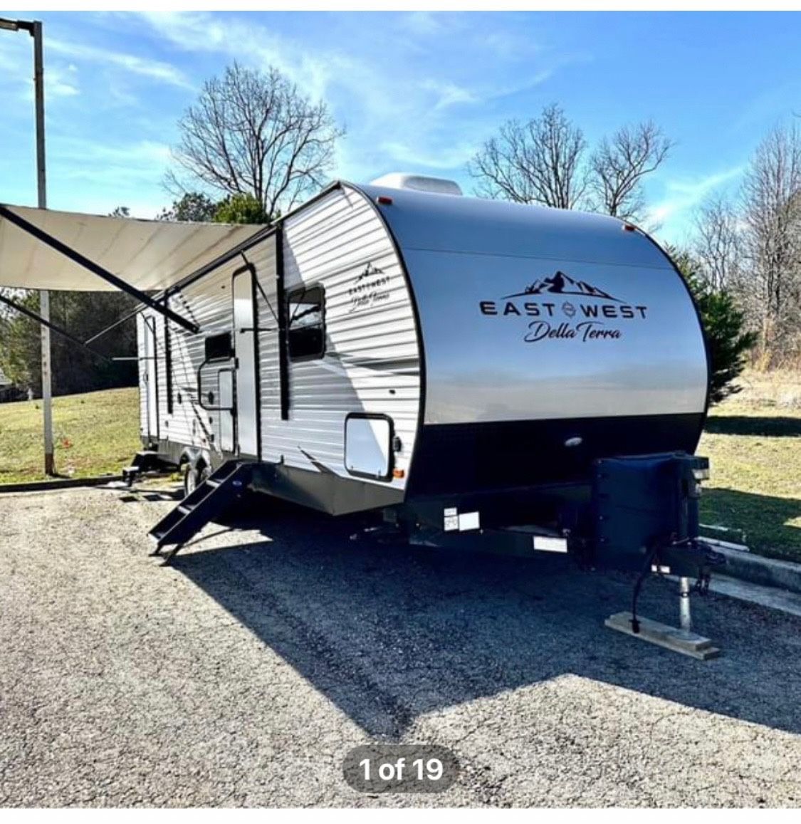 2021 East To West Della Terra 271BH Travel Trailer RV