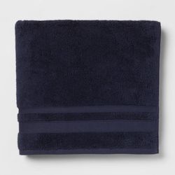 NWT Performance Bath Towel Navy Blue Set