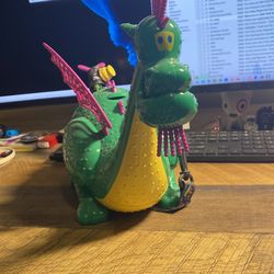 Electrical Parade Elliot Popcorn Bucket