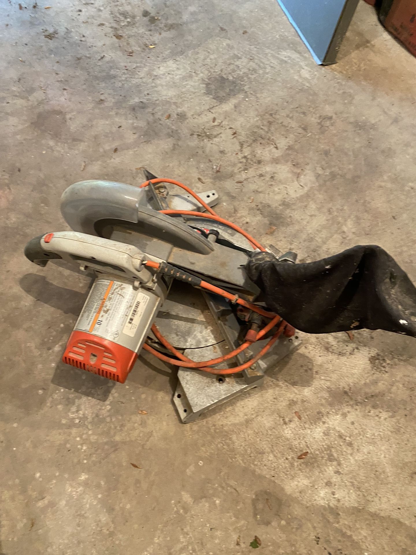 10 inch Rigid miter saw