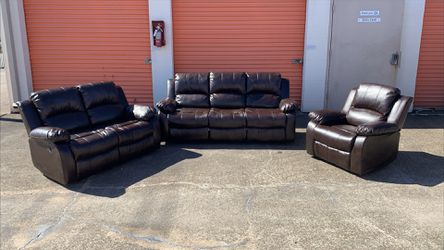 Brown leather recliner sofas