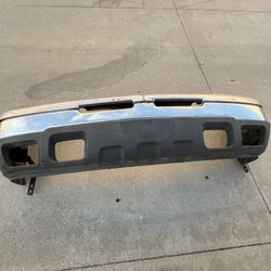 Chevy Silverado Avalanche Front Bumper