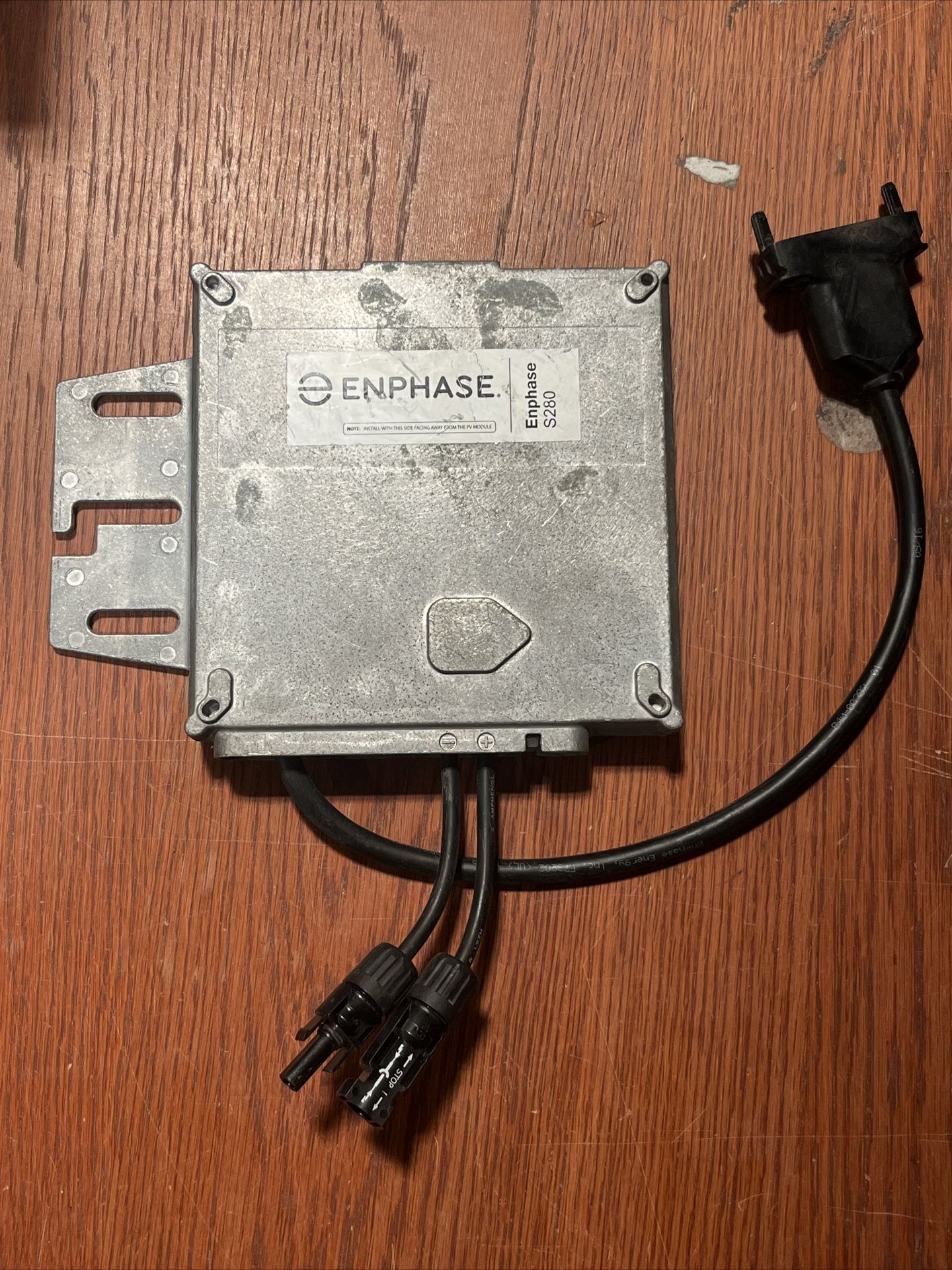 Enphase S280 Microinverters: High-Quality Solar Power Solutions for Efficient Energy Generation
