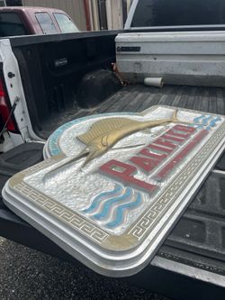 Pacifico restaurant signage