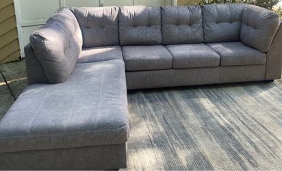 Gray Ashley furniture 2 piece sectional w/chaise