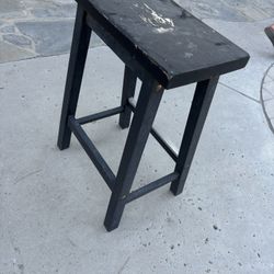 6 Used Stools All For $25