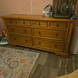 Dresser (solid wood)