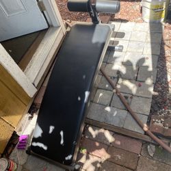 Incline bench for abs and can be used for incline bench press