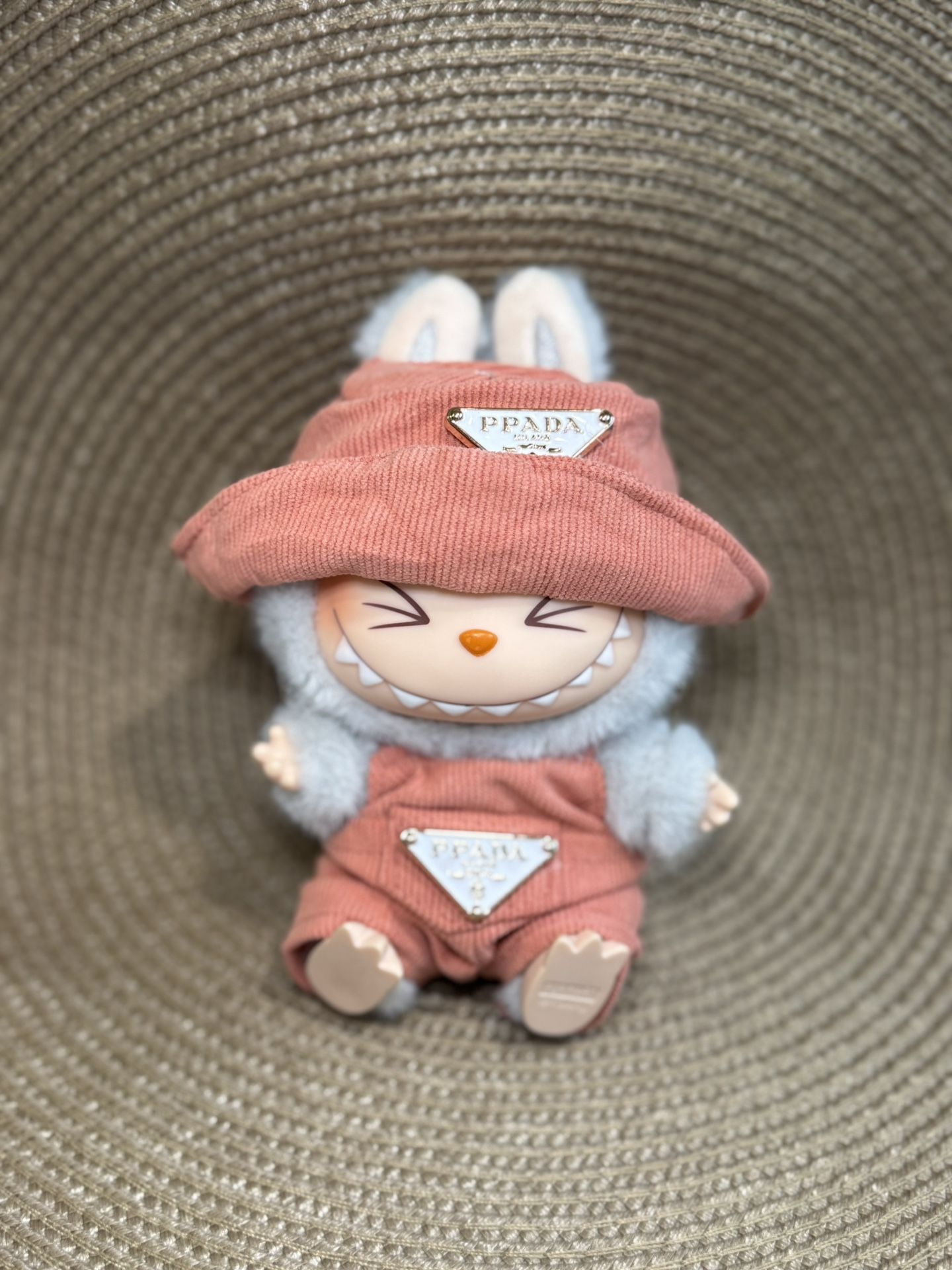 Labubu Designar Outfits