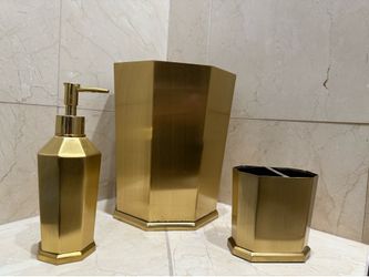 Gold Bathroom Set