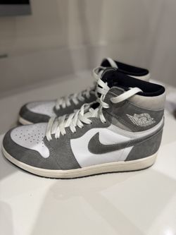 Jordan 1 Retro High No Box Size 9.5 US