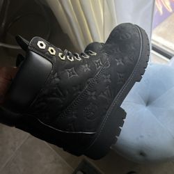 Louis Vuitton Timbs 