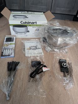Cuisinart CFO-3SS Electric Fondue Set 3 Quart Stainless Steel 8 Forks with Cable