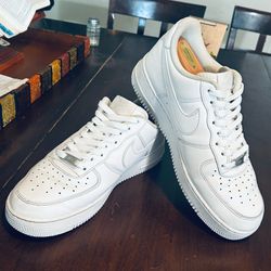 Nike Air Force 1 '07 Men’s Shoes -(Size 9.5) #CW2288-111