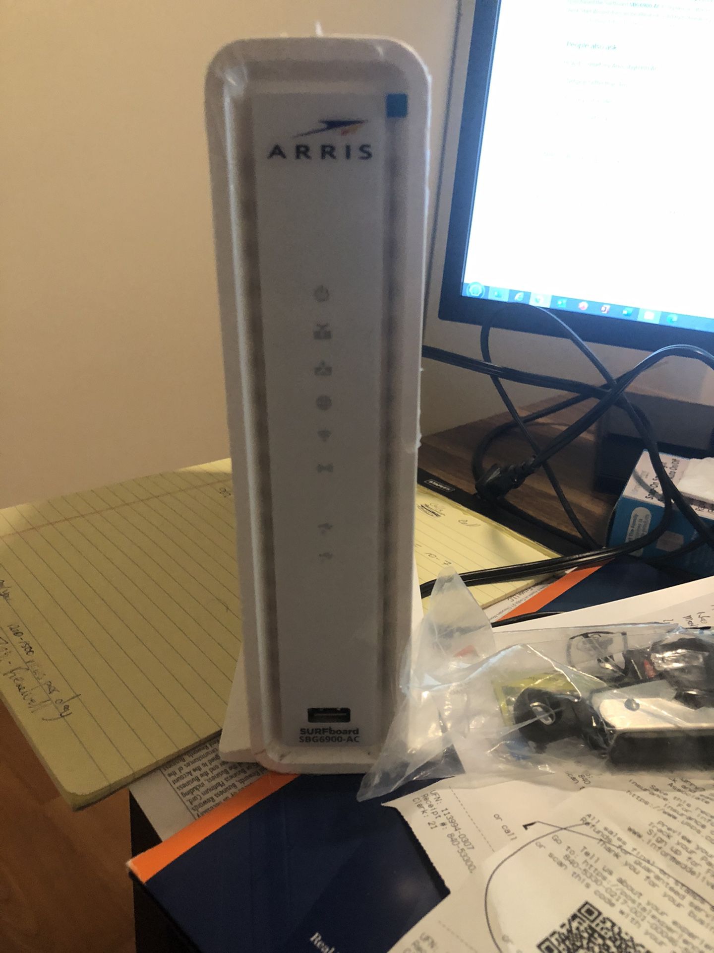 Arris Surfboard SBG6900-AC and WiFi Router