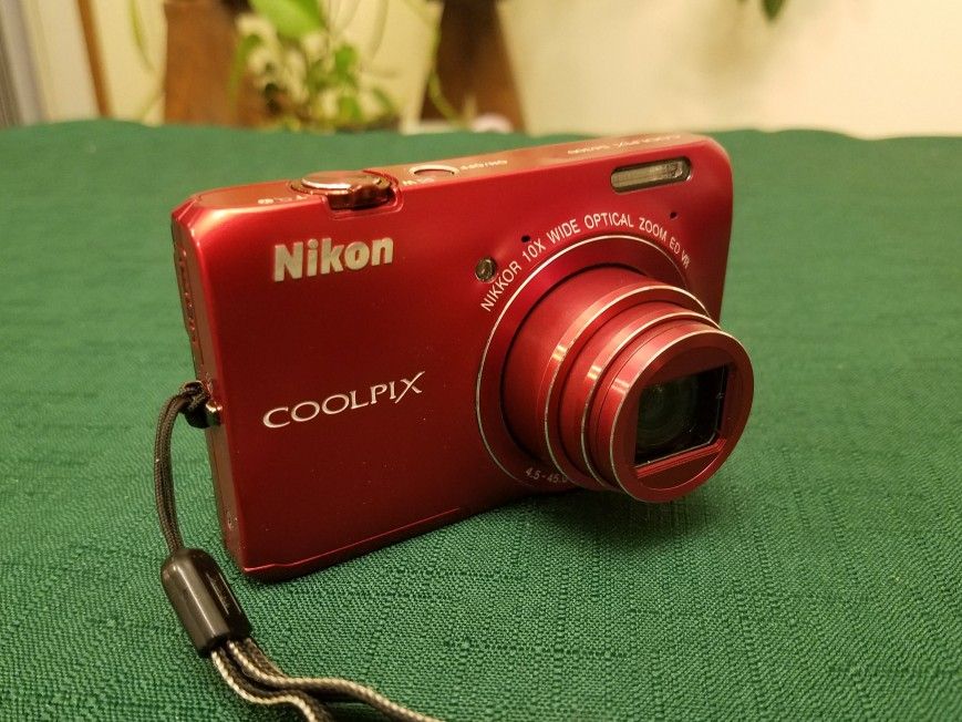 Nikon CoolPix S6300 Digital Camera, Red
