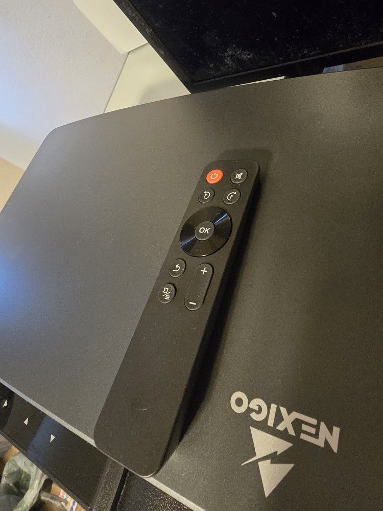 Projector NEXIGO