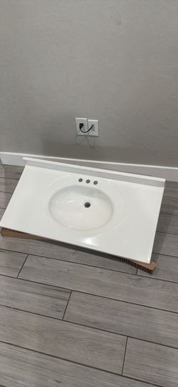 Bathroom sink vanity 36 x18