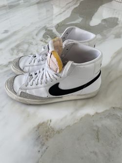 Nike blazers size 10.5