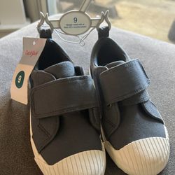 Toddler Shoes Never Worn