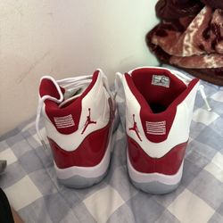 Jordan 11 Cherrys