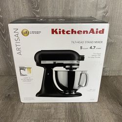KitchenAid Artisan Stand Mixer 5 Quart KSM150PSBM