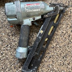 Hitachi Finish Nailer 