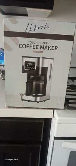 TOUCH SCREEN COFFEE MAKER NEW.