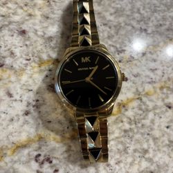 Michael Kors Gold Watch 