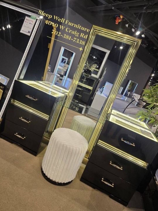 💕 Make Up Vanity Stations 💕 Furniture Sectionals Queen Beds Avail