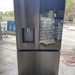 Brand New LG SMART REFRIGERATOR 