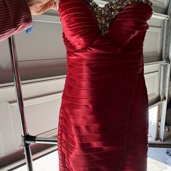 Night moves strapless red formal dress size small