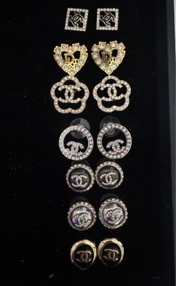 Designer inspired fashion stud earrings