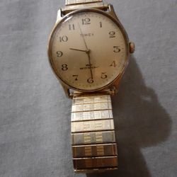Vintage 1980's Timex Wristwatch