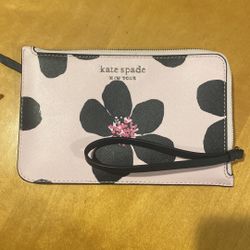 Kate spade Wristlet