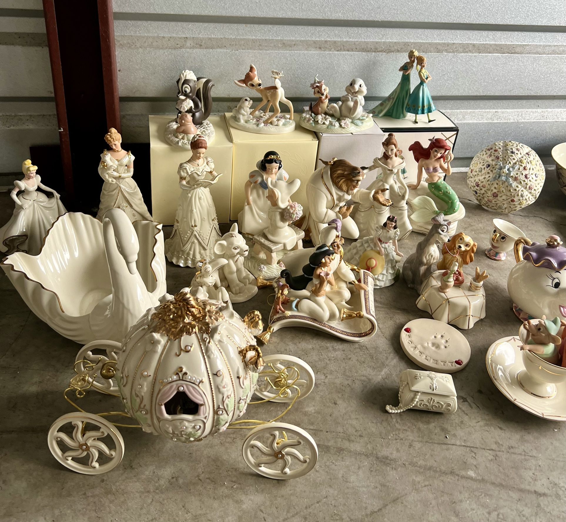 LENOX DISNEY AMAZING COLLECTION (25 Figurines)