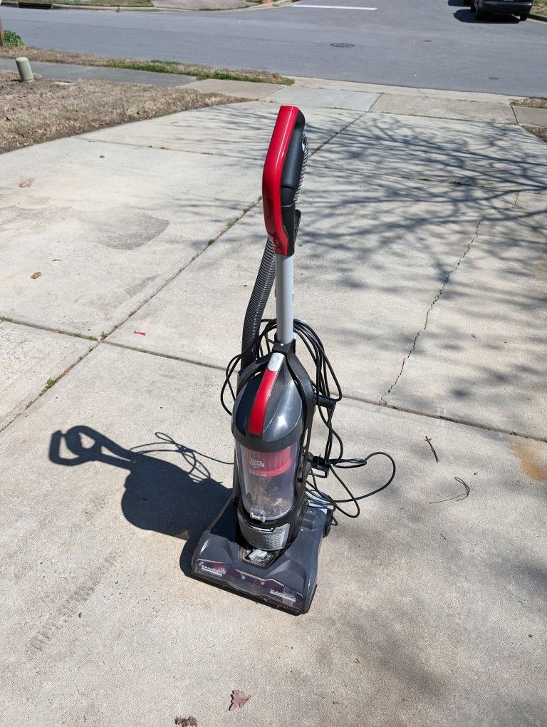 $40 Vacuum 