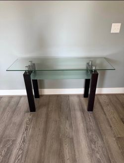 Dania Modern Glass Console / Entry Table – $50