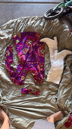 Costume